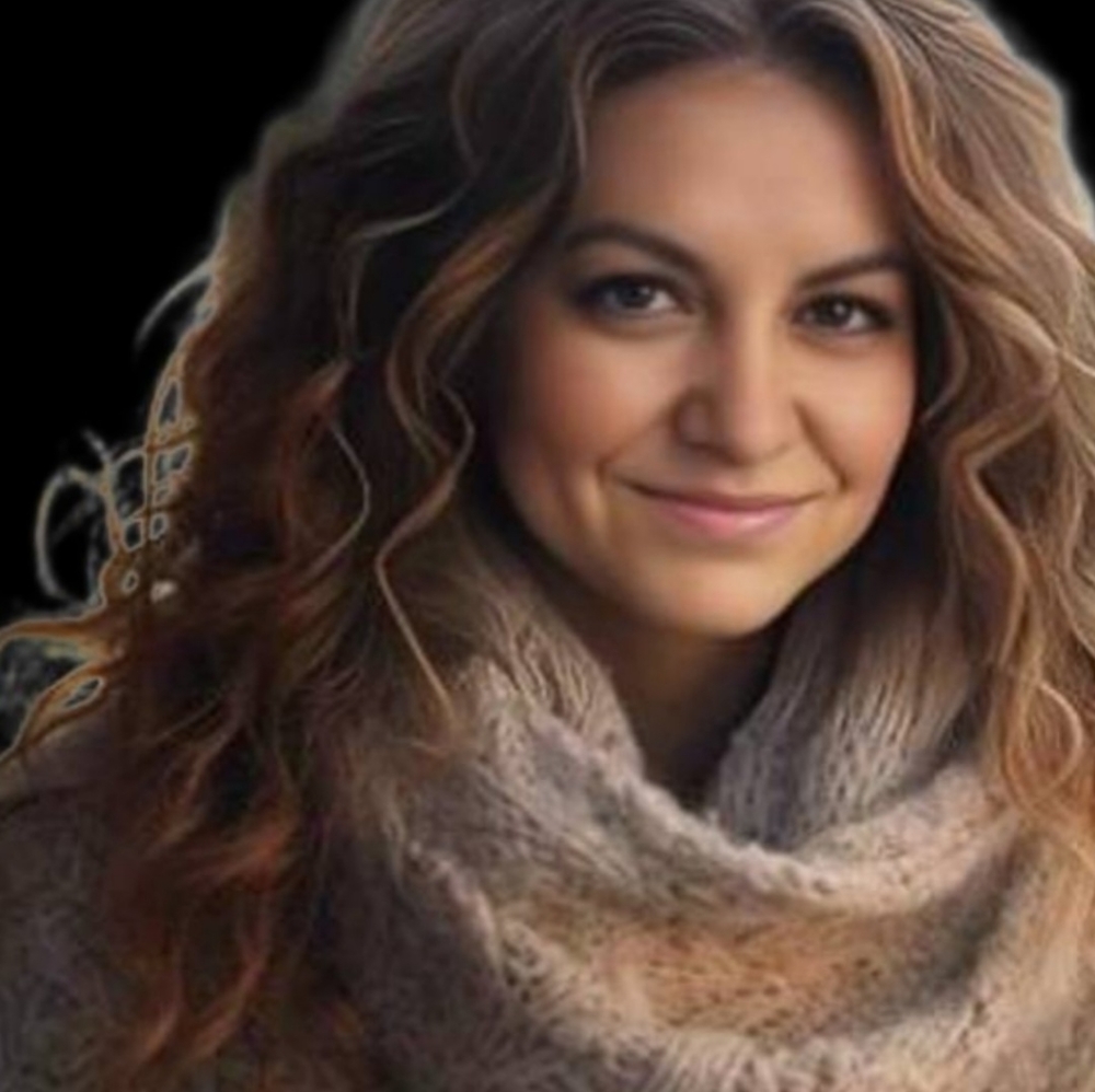 Meet your Posher, Lourdes